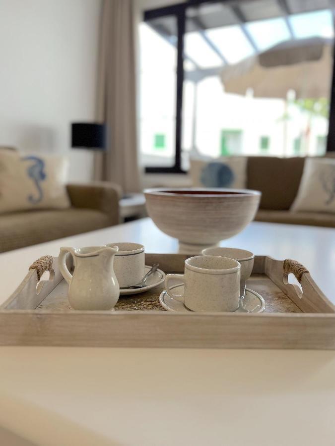 Апартаменты Casahost Bastian Boutique I Seaview Коста-Тегисе Экстерьер фото